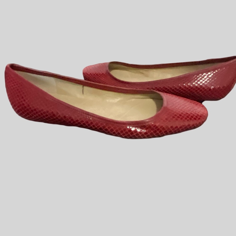 Talbots Girls Red Leather Patterned Round Toe Flats. Sz-5